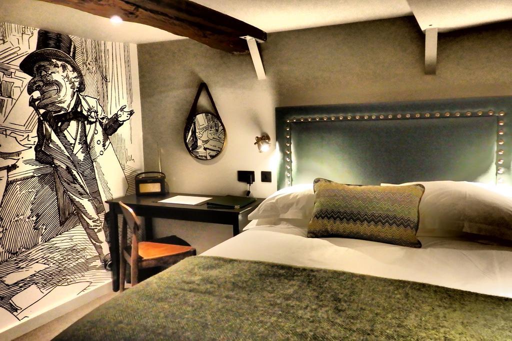 Judges Court Hotel York Room photo